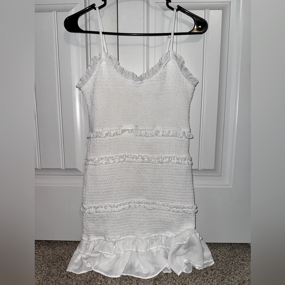 Cloud Ten White Fitted Ruffle Mini Dress Women’s Large